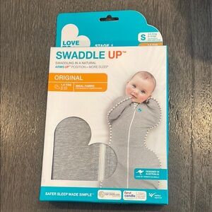 Love to Dream Swaddle Up in Light Gray